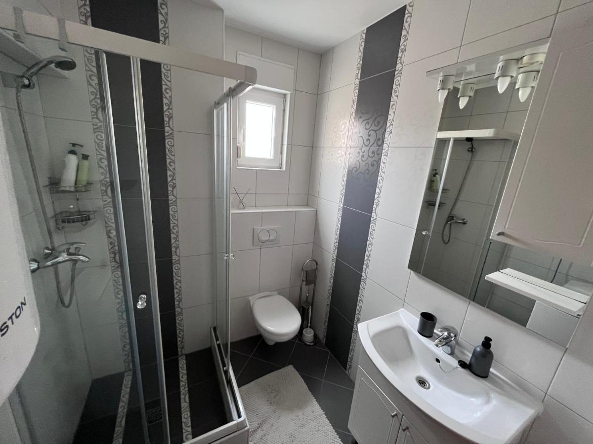 Apartment Popeye Makarska Ngoại thất bức ảnh